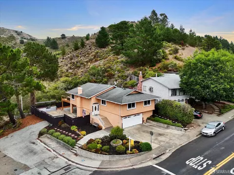 View/Area - 1138 Everglades Dr, Pacifica, CA 94044 photo 1 of 2