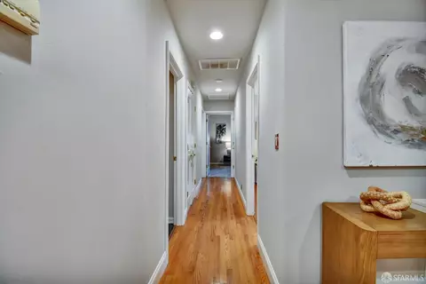 Entry Way - 1138 Everglades Dr, Pacifica, CA 94044 photo 2 of 2