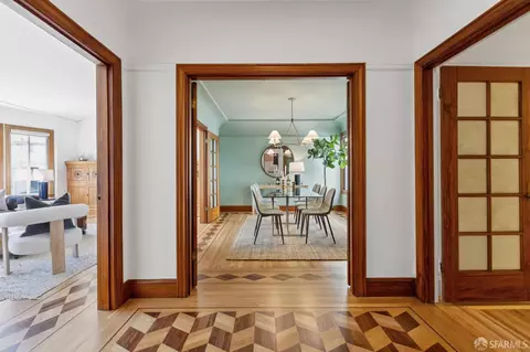 Entry Way - 1479 27th Ave, San Francisco, CA 94122 photo 4 of 5