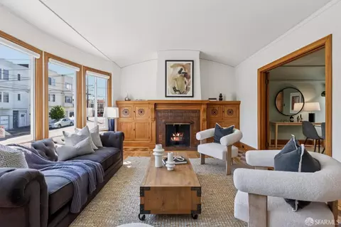 Living - 1479 27th Ave, San Francisco, CA 94122 photo 2 of 5