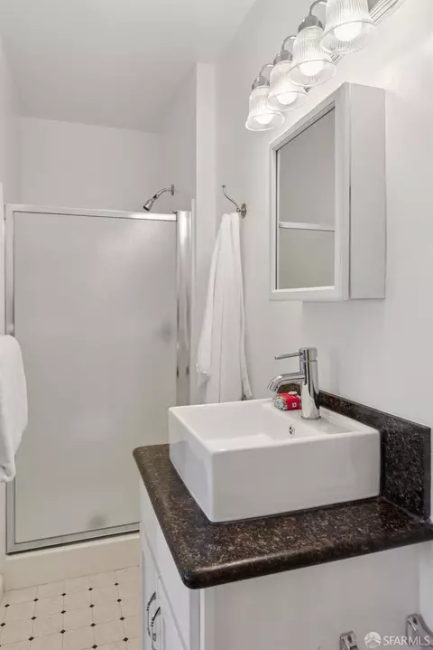 Bath - 1479 27th Ave, San Francisco, CA 94122 photo 7 of 8