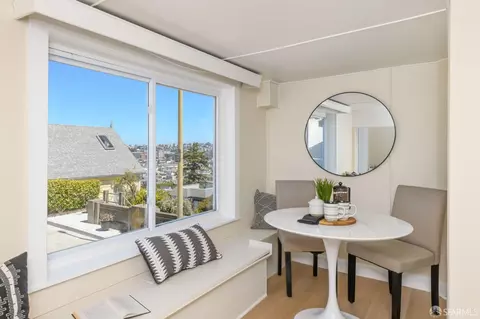 Dining - 62 Aztec St, San Francisco, CA 94110 photo 3 of 3