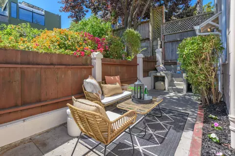 Exterior - 62 Aztec St, San Francisco, CA 94110 photo 4 of 7