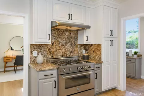 Kitchen - 62 Aztec St, San Francisco, CA 94110 photo 4 of 5
