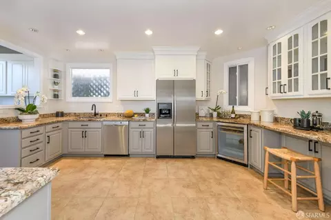 Kitchen - 62 Aztec St, San Francisco, CA 94110 photo 3 of 5