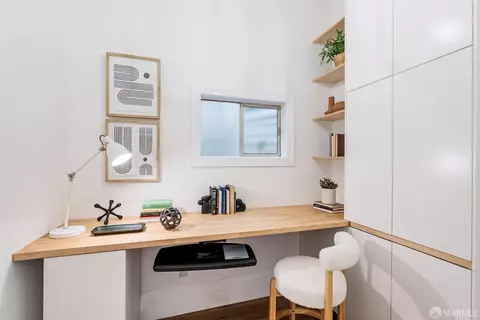 223 Sanchez St, San Francisco, CA 94114 photo 17