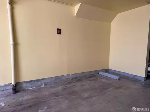 223 Sanchez St, San Francisco, CA 94114 photo 27