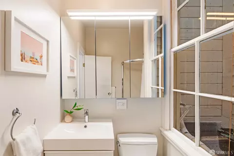 223 Sanchez St, San Francisco, CA 94114 photo 18