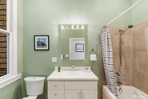 223 Sanchez St, San Francisco, CA 94114 photo 13