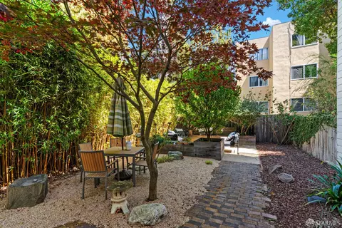 223 Sanchez St, San Francisco, CA 94114 photo 5