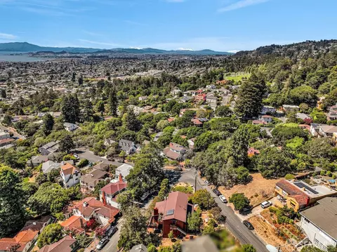 View/Area - 520 Coventry Rd, Kensington, CA 94707 photo 10 of 13