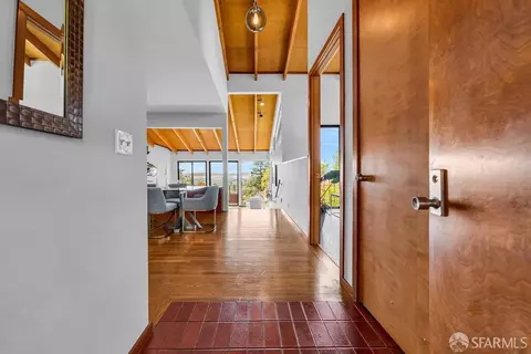 Entry Way - 520 Coventry Rd, Kensington, CA 94707 photo 1 of 5