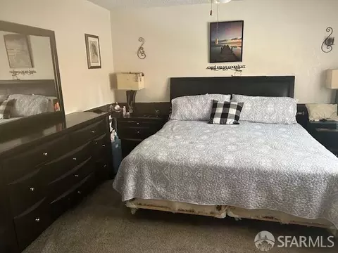 Bedroom - 19481 N Rambling Oak Dr, Redding, CA 96003 photo 2 of 6
