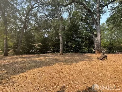 Exterior - 19481 N Rambling Oak Dr, Redding, CA 96003 photo 29 of 36