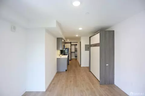 1532 Howard St #202, San Francisco, CA 94103