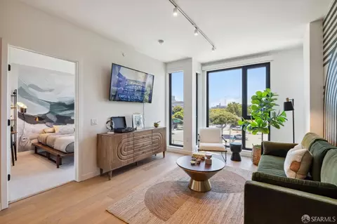 988 Harrison St #210, San Francisco, CA 94107