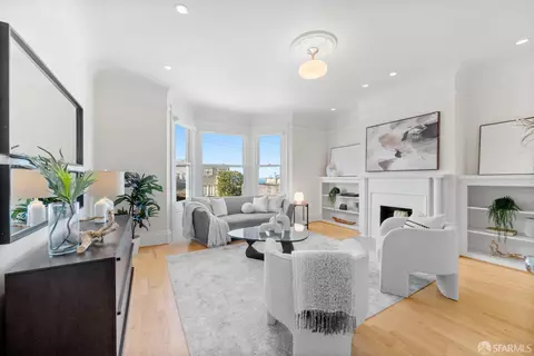 Living - 1179 Filbert St, San Francisco, CA 94109 photo 1 of 5