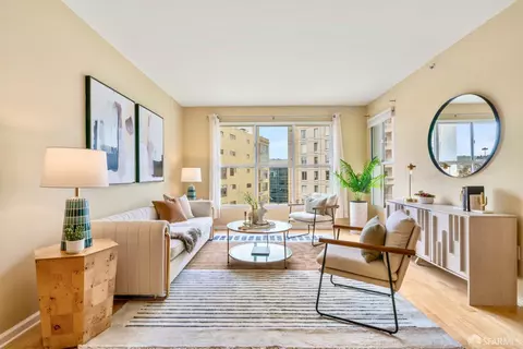 140 S Van Ness Ave #704, San Francisco, CA 94103