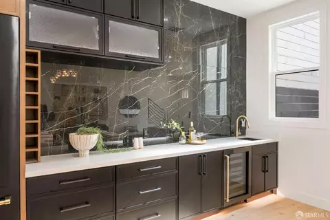 Kitchen - 3237 Harrison St, San Francisco, CA 94110 photo 3 of 11