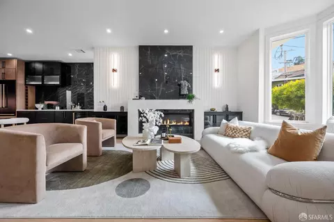 Living - 3237 Harrison St, San Francisco, CA 94110 photo 3 of 6