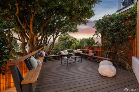 112 Conrad St, San Francisco, CA 94131 photo 2