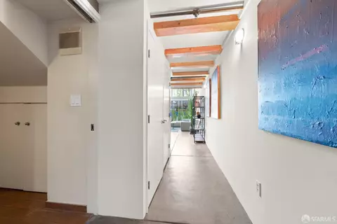 Entry Way - 2080 3rd St #2, San Francisco, CA 94107 photo 1 of 2
