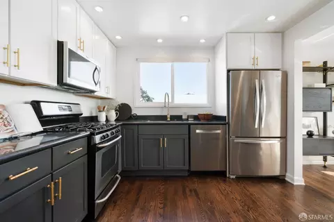 71 Panorama Dr, San Francisco, CA 94131 photo 9
