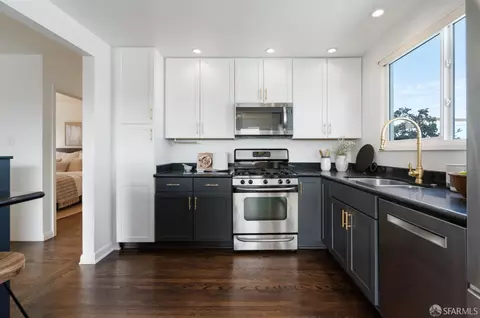 71 Panorama Dr, San Francisco, CA 94131 photo 10