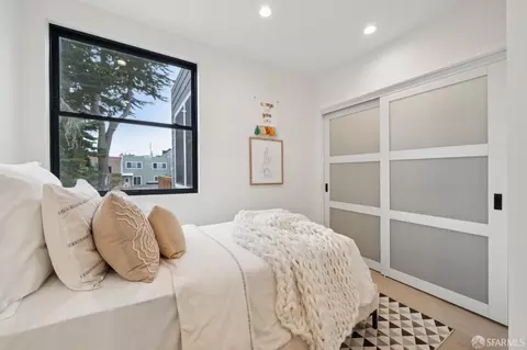 Bedroom - 567 45th Ave, San Francisco, CA 94121 photo 9 of 14