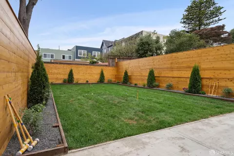 Exterior - 567 45th Ave, San Francisco, CA 94121 photo 14 of 18