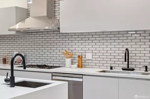 Kitchen - 567 45th Ave, San Francisco, CA 94121 photo 4 of 8