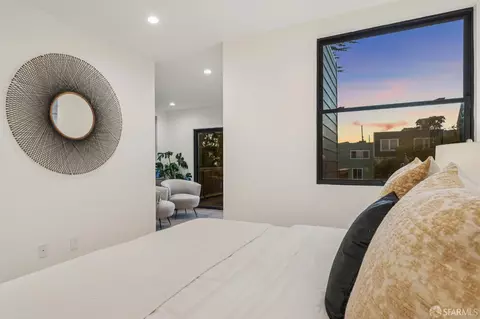 Bedroom - 567 45th Ave, San Francisco, CA 94121 photo 1 of 14