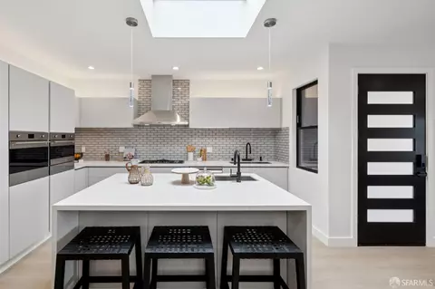 Kitchen - 567 45th Ave, San Francisco, CA 94121 photo 5 of 8