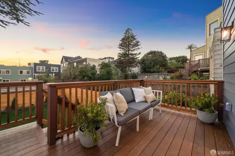 Exterior - 567 45th Ave, San Francisco, CA 94121 photo 3 of 18