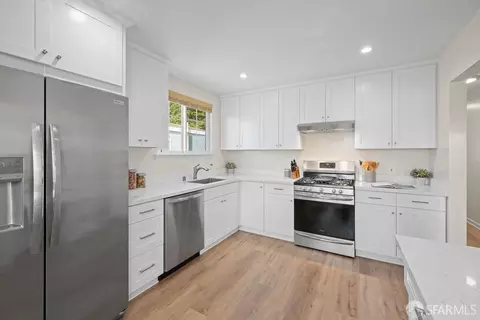 Kitchen - 227 Gateway Dr, Pacifica, CA 94044 photo 1 of 3