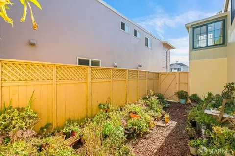 Exterior - 227 Gateway Dr, Pacifica, CA 94044 photo 7 of 8