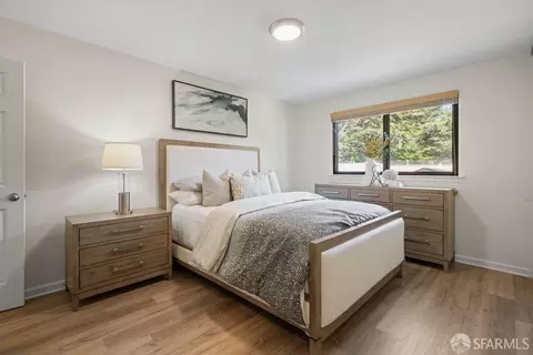 Bedroom - 227 Gateway Dr, Pacifica, CA 94044 photo 1 of 7