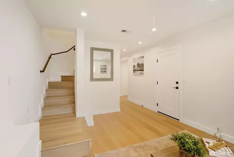 Entry Way - 81 Skyview Way, San Francisco, CA 94131 photo 2 of 4