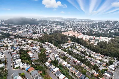 View/Area - 81 Skyview Way, San Francisco, CA 94131 photo 16 of 29