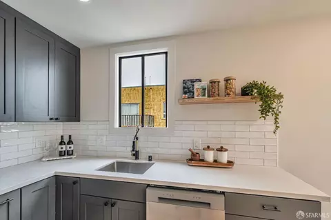 3622 Rivera St, San Francisco, CA 94116 photo 12