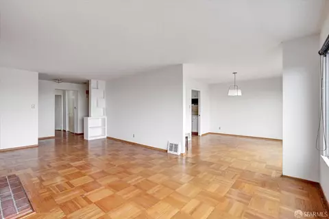 77 Crestmont Dr, San Francisco, CA 94131 photo 19