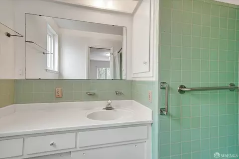 77 Crestmont Dr, San Francisco, CA 94131 photo 15