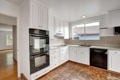 77 Crestmont Dr, San Francisco, CA 94131 photo 11