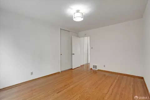 77 Crestmont Dr, San Francisco, CA 94131 photo 31