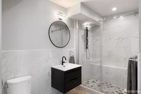 Bath - 130 Bridgeview Dr, San Francisco, CA 94124 photo 3 of 3