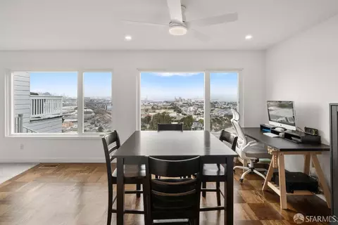 Dining - 130 Bridgeview Dr, San Francisco, CA 94124 photo 3 of 4