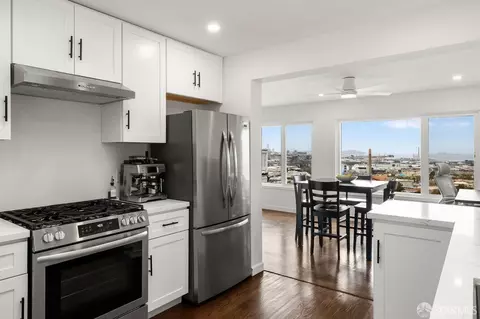 Kitchen - 130 Bridgeview Dr, San Francisco, CA 94124 photo 2 of 5