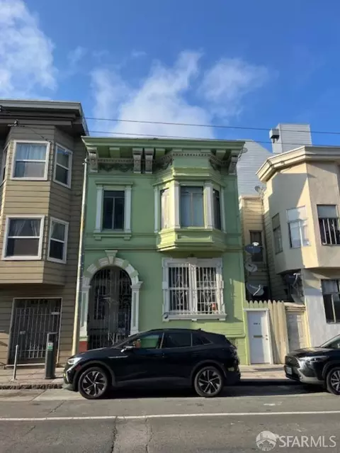 3214 17th St, San Francisco, CA 94110