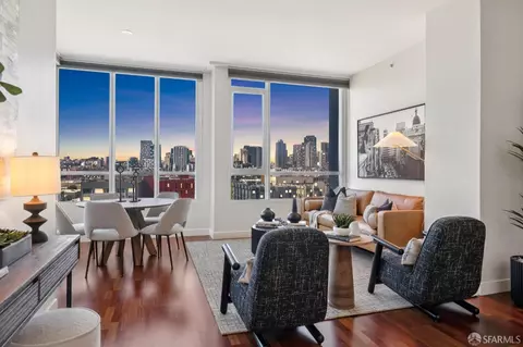 300 Berry St #911, San Francisco, CA 94158