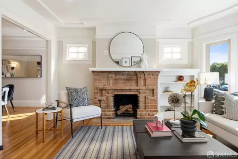 Living - 291 Capistrano Ave, San Francisco, CA 94112 photo 2 of 5